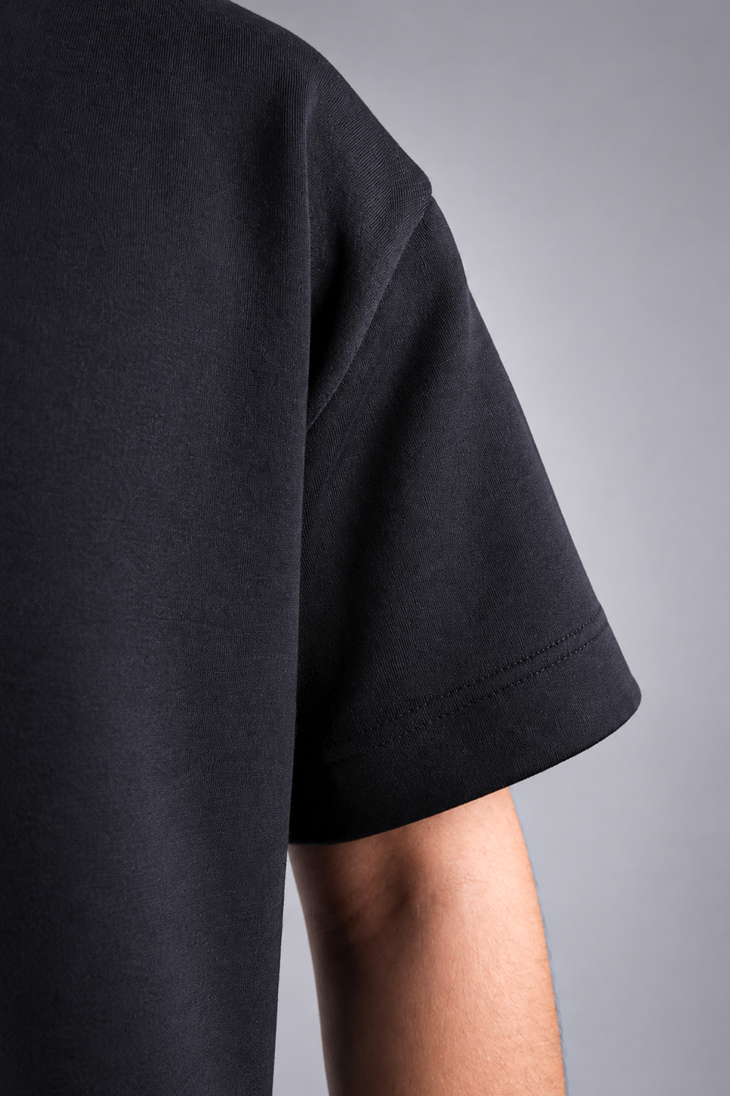 Raha Round Neck T-Shirt - Black